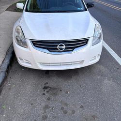2012 Nissan Altima 25