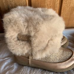 Fur Boots Toddler Size 7 