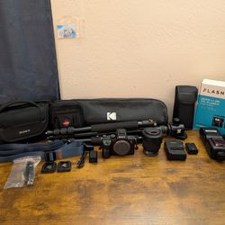 Sony Alpha a7 iii Mirrorless Camera with FE 28-70mm F3.5-5.6 OSS Lens