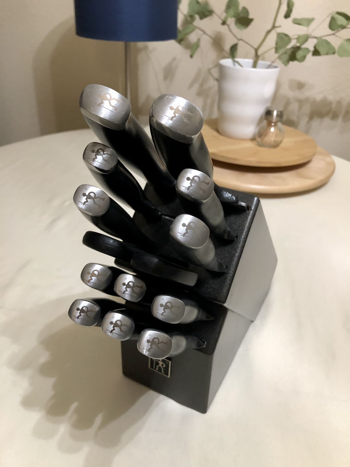 Henckels International Forged Accent 15-Piece Knife Block Set – Stainless Steel Knives