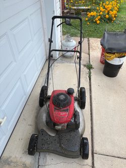 Lawn mower/USED Works Perfect