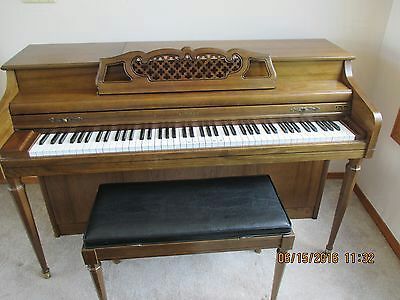 Kimball life crowned tone board piano deals