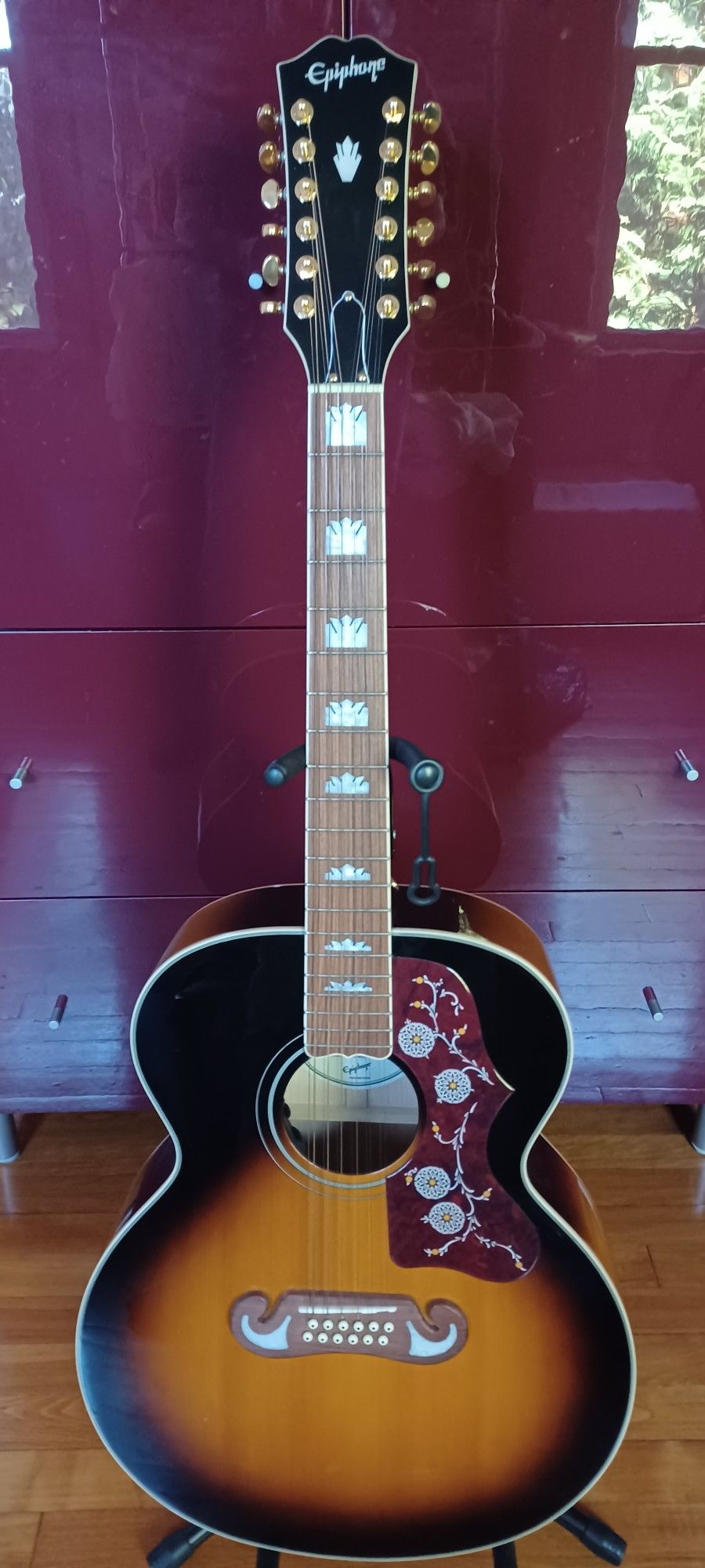 Acoustic Guitar 🎸 