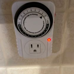 Titan Controls Apollo 10 One Outlet Mechanical Timer 240V