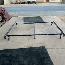 King Size Metal Bed Frame Very Good Condition With All Hardware 