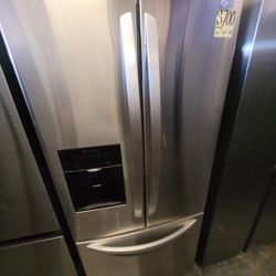 Refrigerator LG