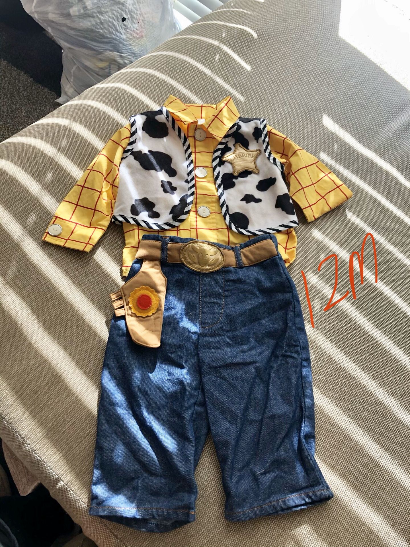 Woody costume for boys