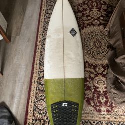 6’ Lightly Used Surfboard