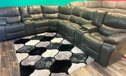 Madrid reclining sectional $1599
