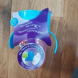 New PHILIPS AVENT 12m+ Mess Free Drunking Cup