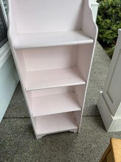 Bookshelf