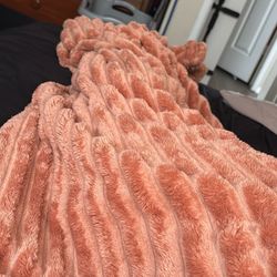 Selling multiple things, look at description 