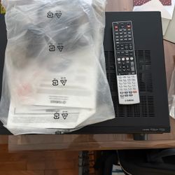 Yamaha RX-V467 5.1 Channel Home Theater Receiver