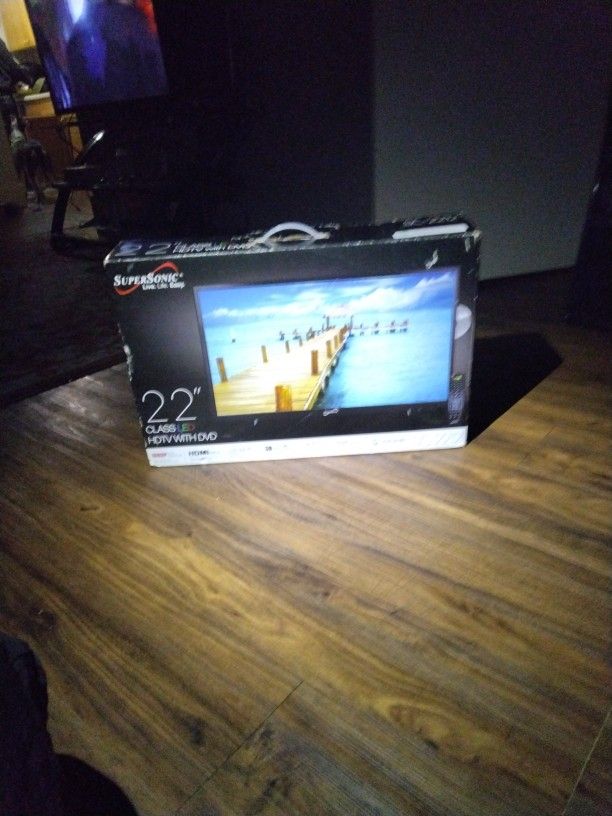 22" Super sonic Led HDTV with Built In DVD Player