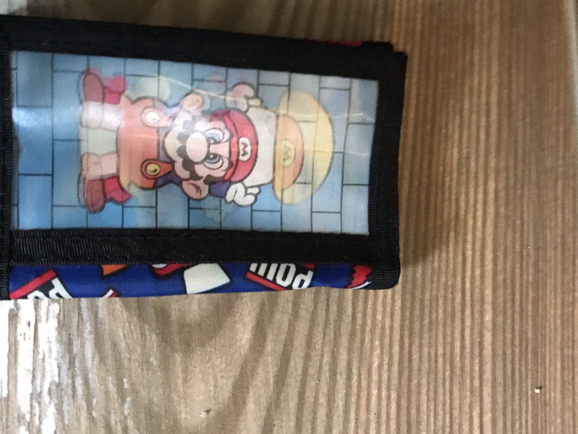 Super Mario Nintendo Wallet Hologram 