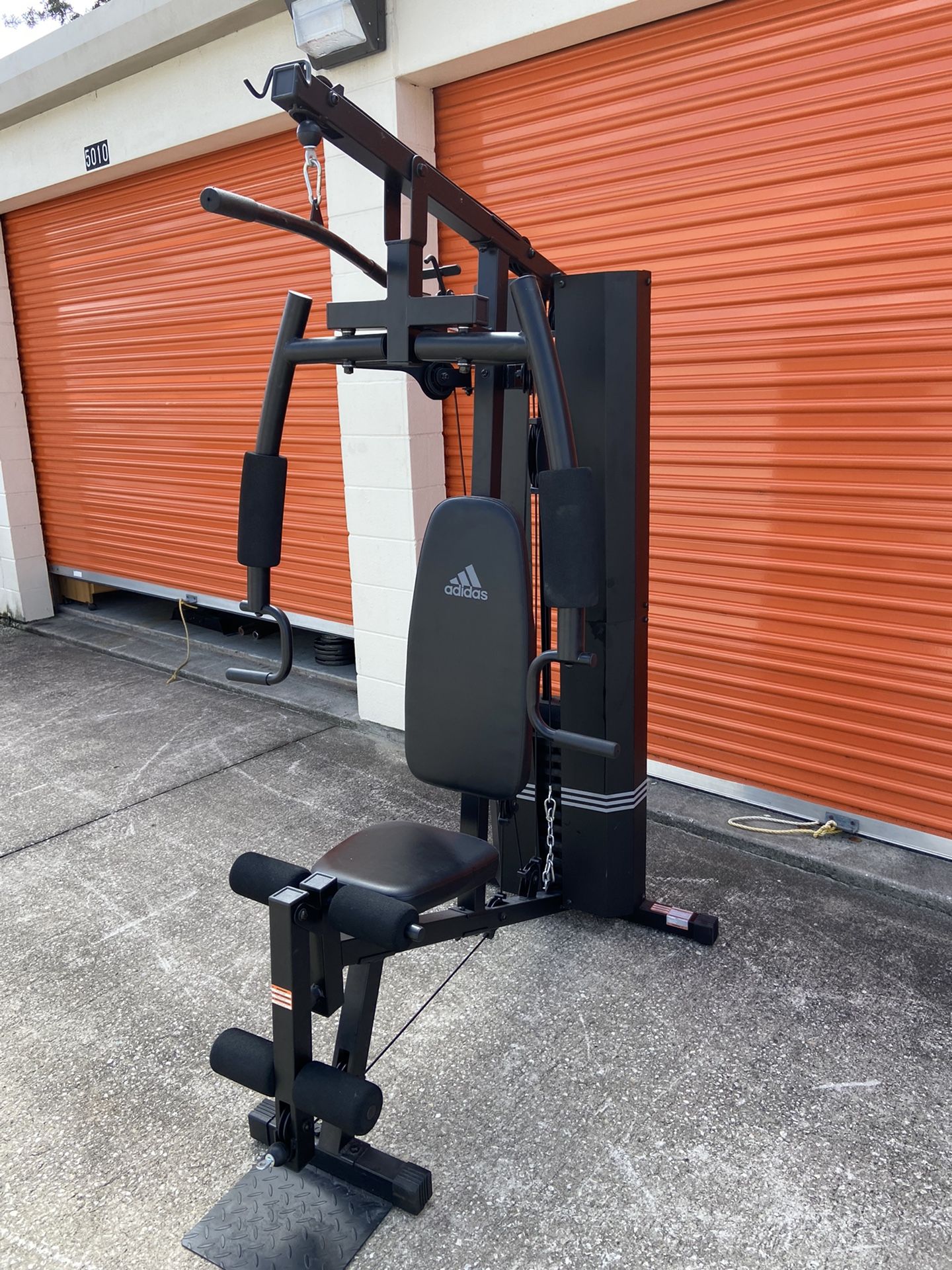 Home gym cable machine