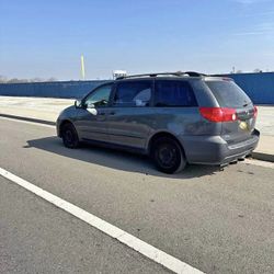 2008 Toyota Sienna