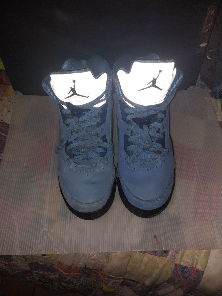 Jordan Retro 5 University Blue Size 13