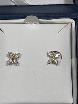 Gold Butterfly And Faux Diamonds Earrings 