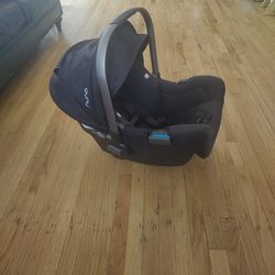 Nuna Baby Pipa Infant Toddler Car Seat Model #CF-02-001 black *2018 Model  