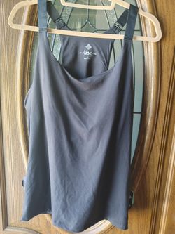 Lularoe.  Dynamic  tank tops