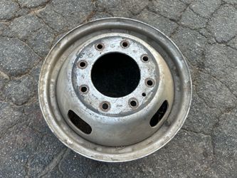 One 17 inch Ford F350 stock steel dually wheel. 8 on 200mm