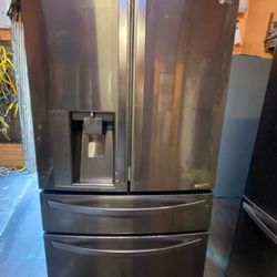 LG REFRIGERATOR 4 DOORS DARK STAINLESS STEEL ✅$600✅ FREE DELIVERY AND INSTALLATION