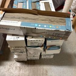 Life proof Wood Look Porcelain Floor brand new 30 boxes 436 sqft