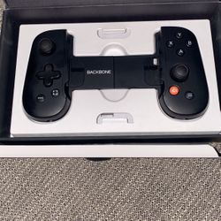 Back Bone iPhone Controller