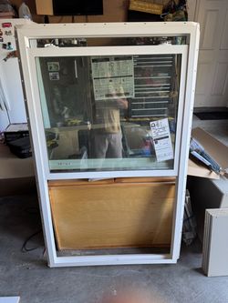White Double-Hung Replacement Window Pella 36x60