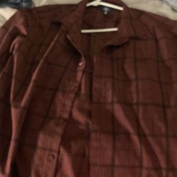  Men’s short sleeve dress shirt