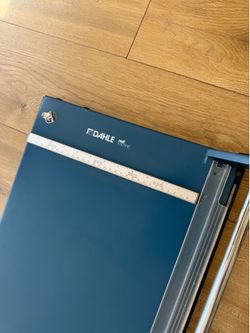 Dahle professional paper cutter
