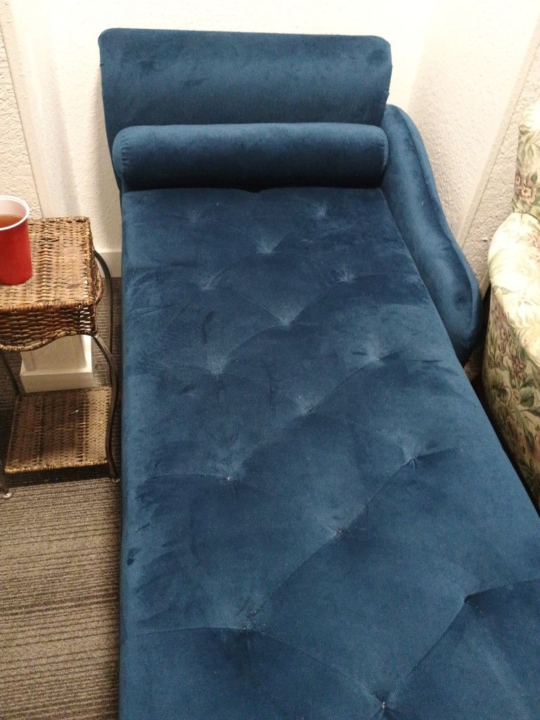 Luxurious Royal Blue Chaise Lounge 