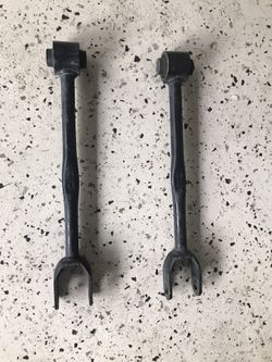 Nissan 370Z Factory Rear Camber Arms