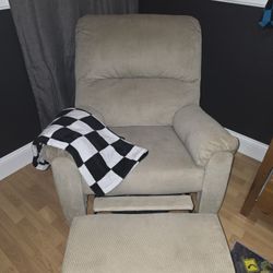 Recliner Chair