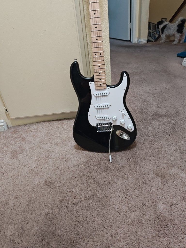Fender Squier Stratocaster Guitar