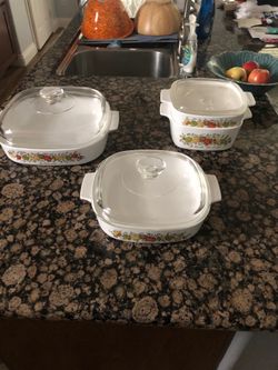 Pyrex set
