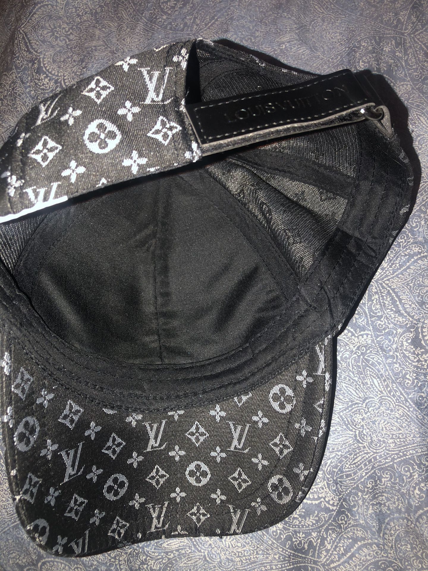 Louis Vuitton Hat for Sale in Livermore, CA - OfferUp