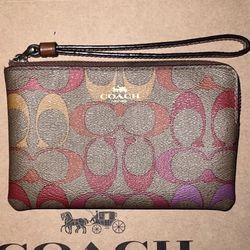 COACH Corner Zip Wristlet Wallet in Signature Rainbow Print AUTHENTIC