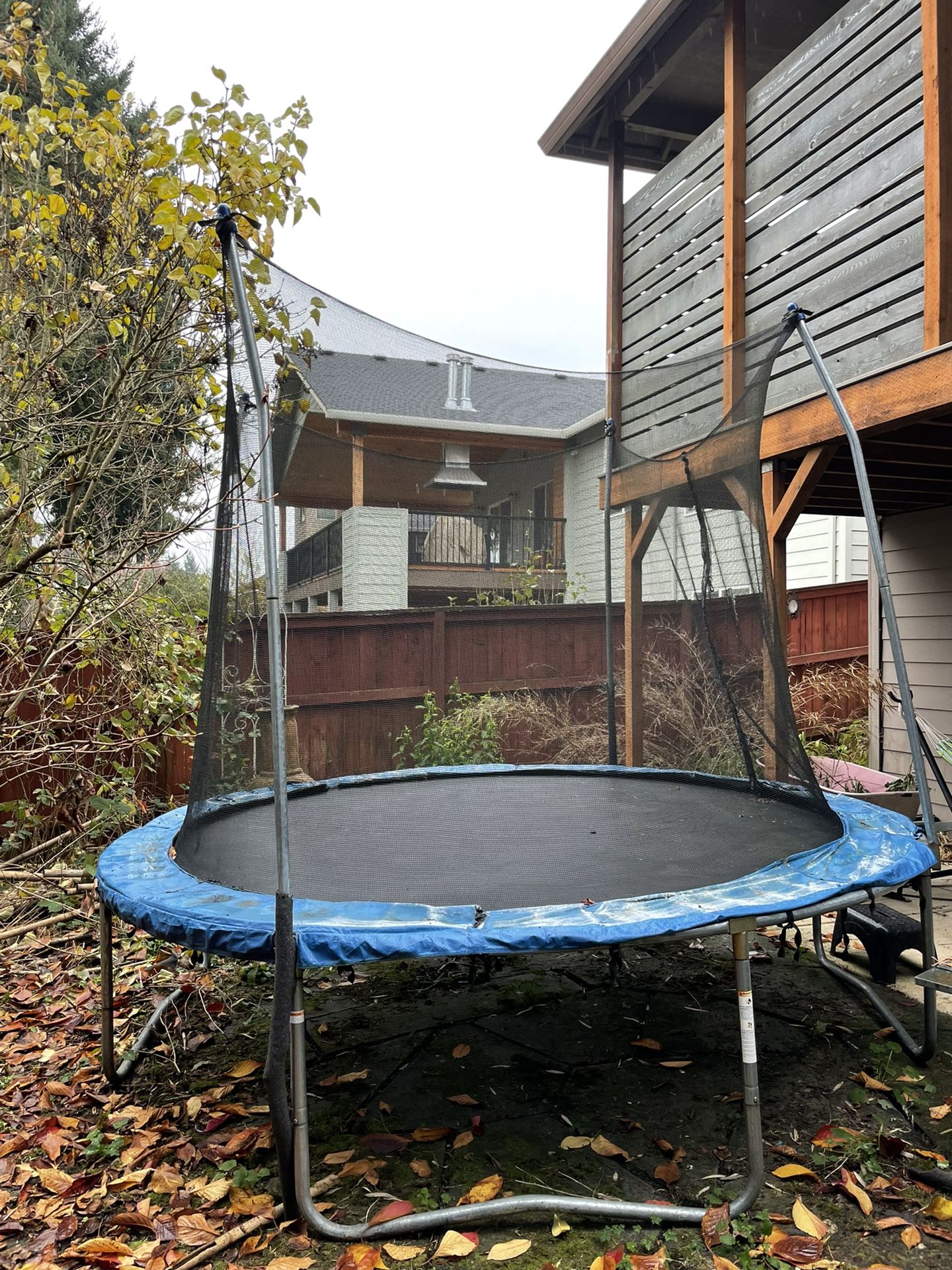 8ft Trampoline