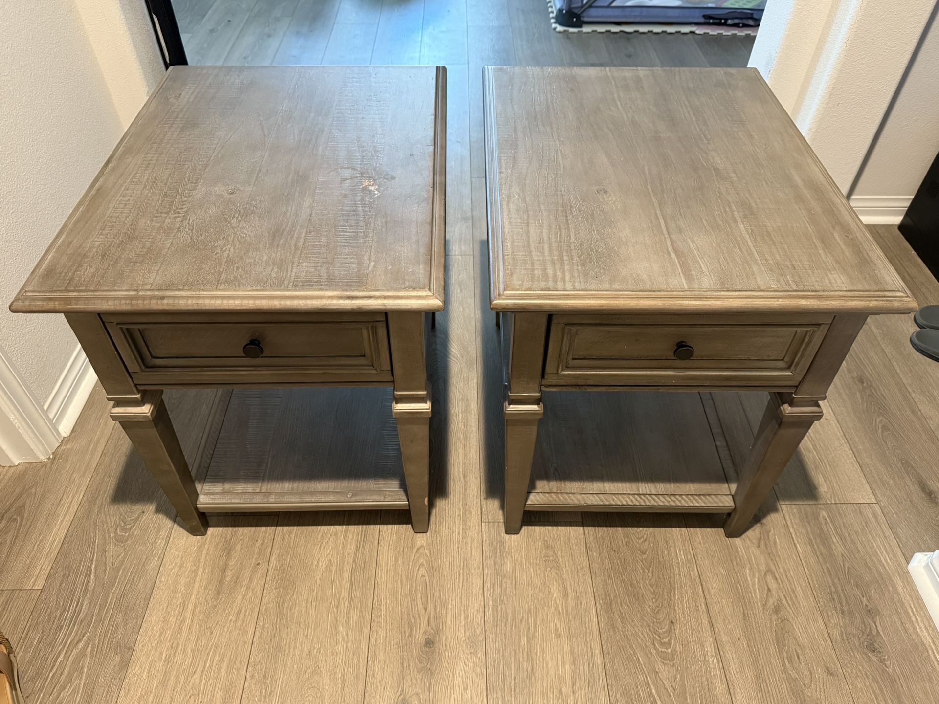 2 End Tables / Nightstand