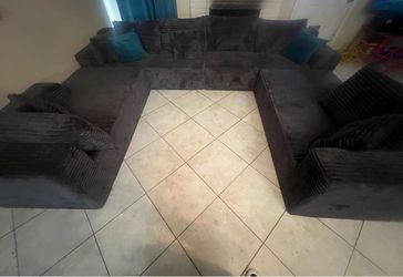Massive U-shaped sectional sofa