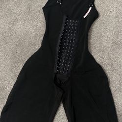 New! Faja