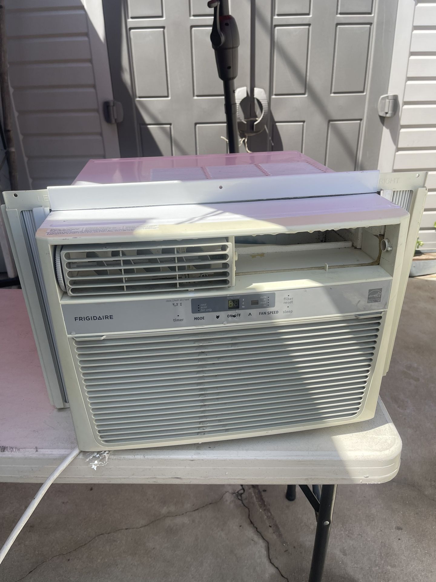 12,000 BTU Air Conditioner