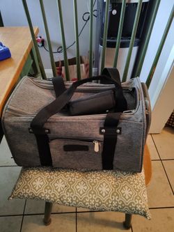 Pet carrier