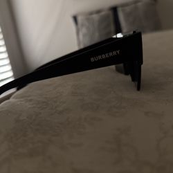 Burberry Shades 
