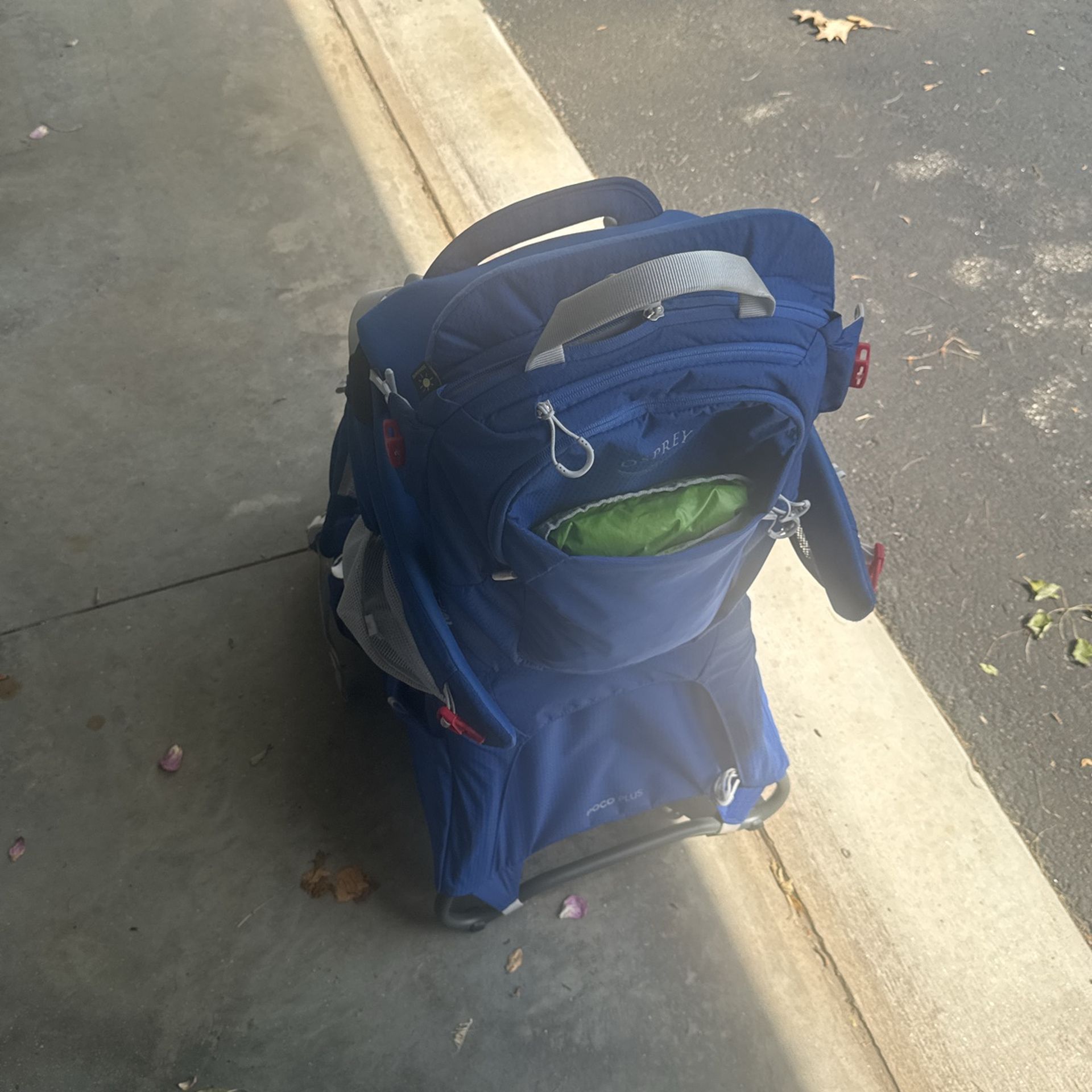 Osprey Poco Plus Child Carrier With Rain Cover