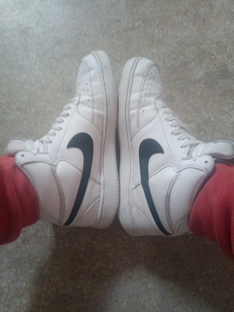 Size 10 Nike