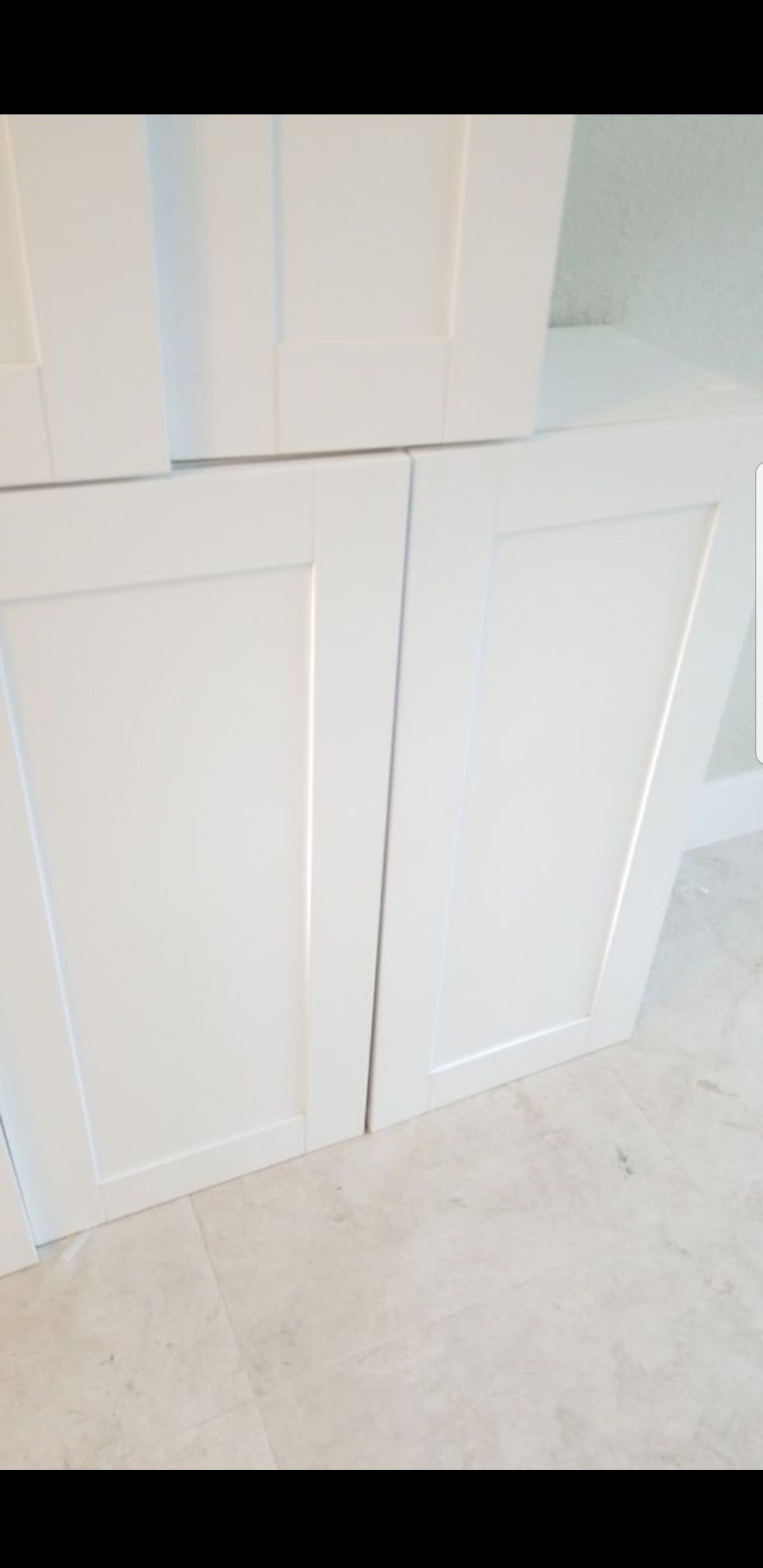 4 Solid Wood Kitchen Cabinets. White Shaker. Brand New