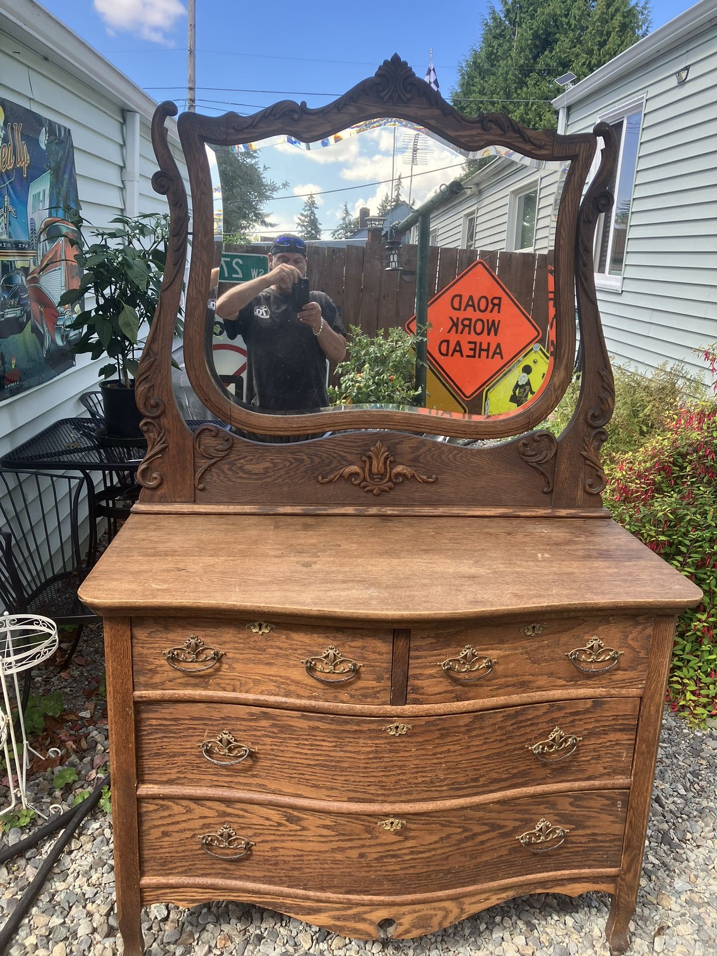 Stunning Vintage Antique Dresser And Mirror $300